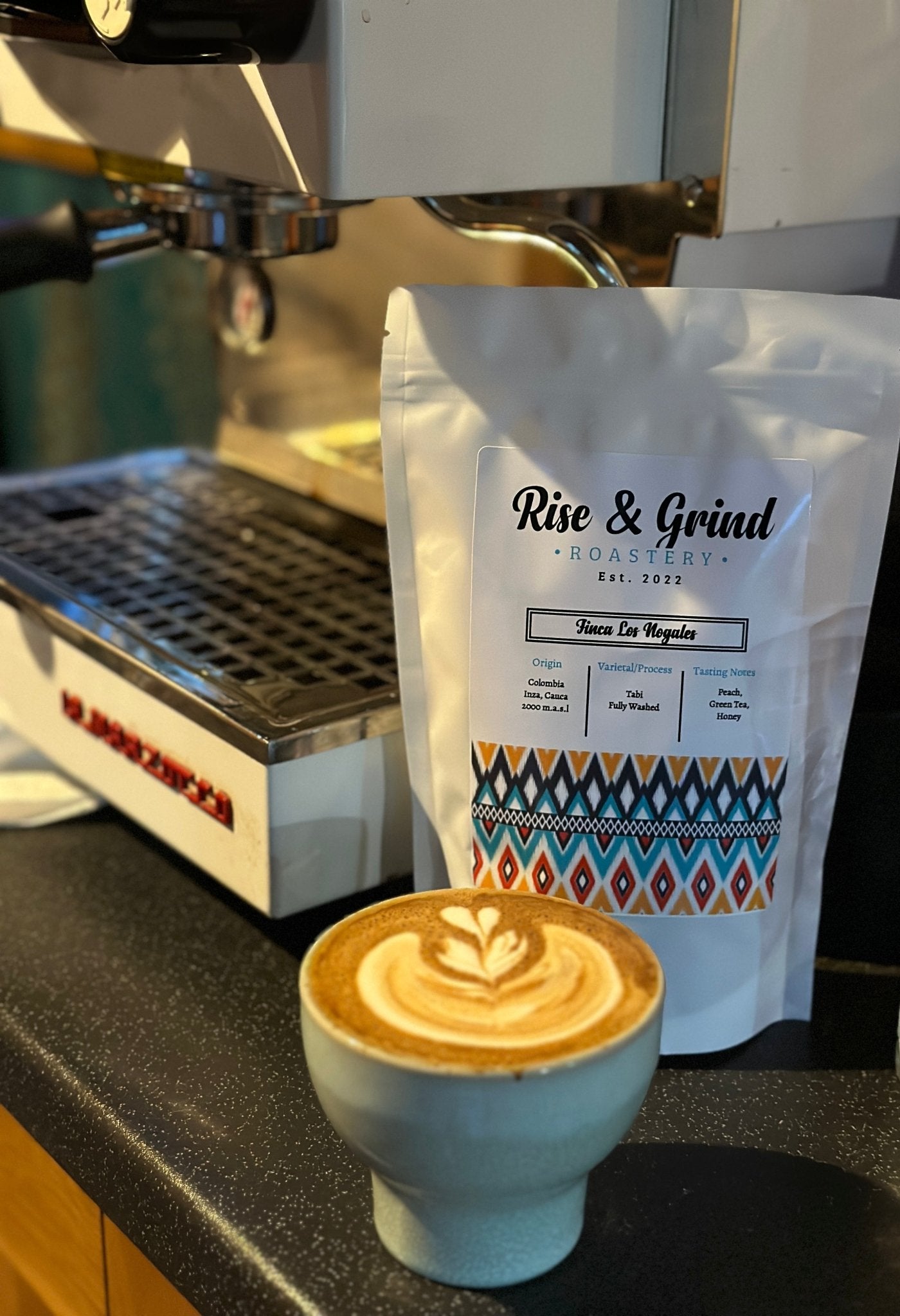 Colombia - Finca Los Nogales - Rise & Grind Roastery-250g-Whole Bean-